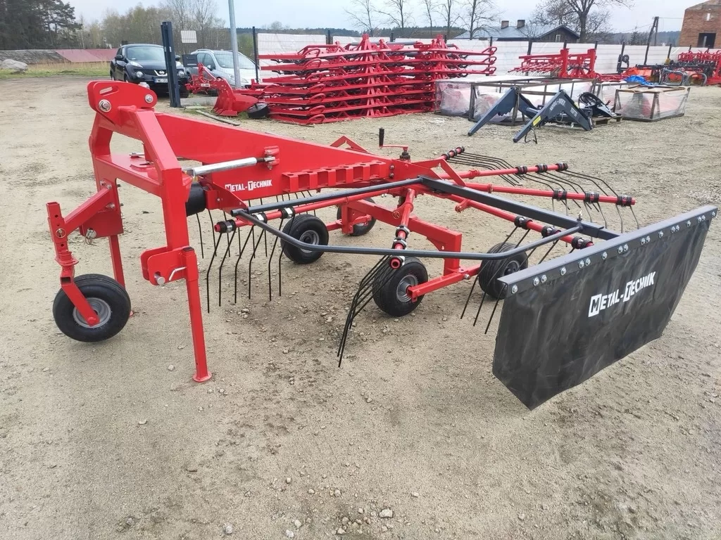 Shrnovač rotorový za traktor MT