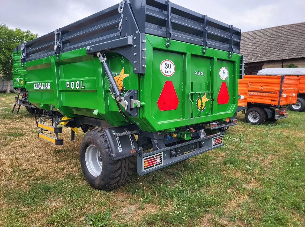 Přívěs na traktor 6T Vana